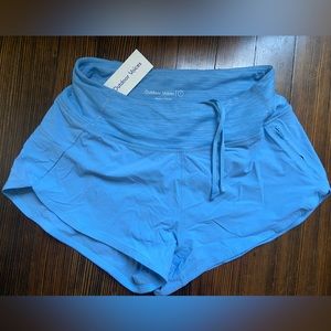 Outdoor voices exercise short